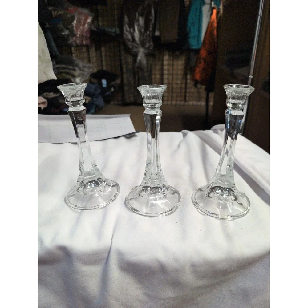 Set of 3 Elegant Glass Candlestick Holders